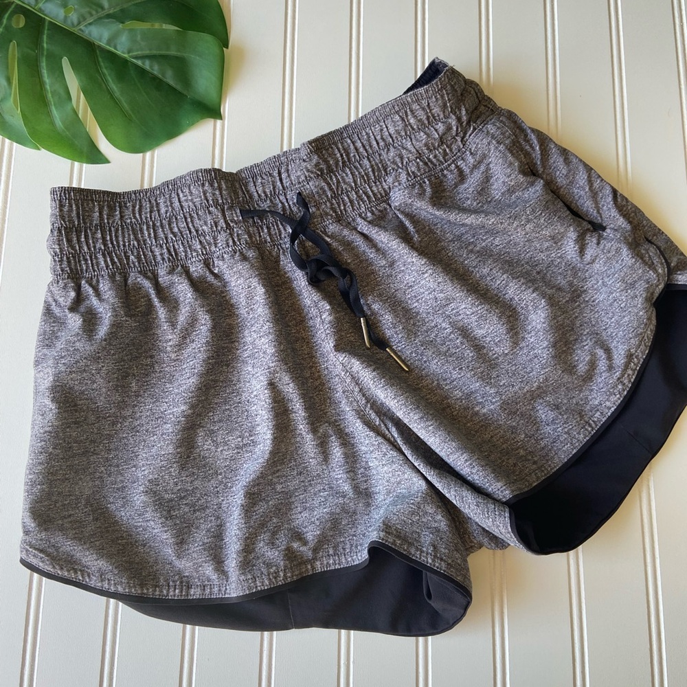 Lululemon Athletica Reversible Athletic Shorts Sz:9